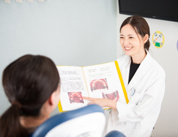 女性歯科医師・矯正専門医在籍